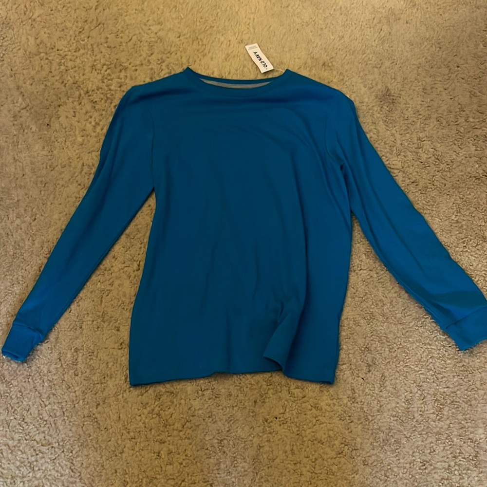 Long sleeve light blue shirt